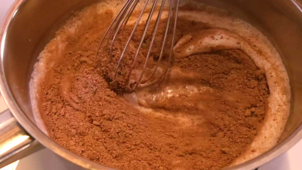 How to make chocolate pudding: add dry ingredients
